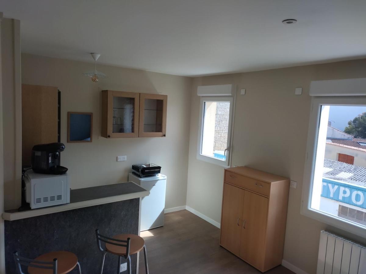 Studio 9 Proche De La Gare Sncf Apartment Angouleme Ngoại thất bức ảnh